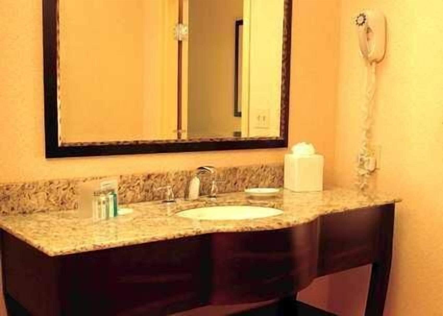 Comfort Inn Cadillac Ngoại thất bức ảnh