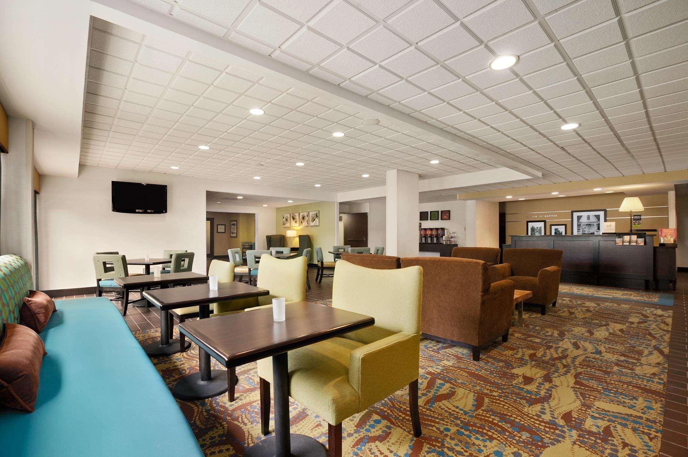 Comfort Inn Cadillac Ngoại thất bức ảnh