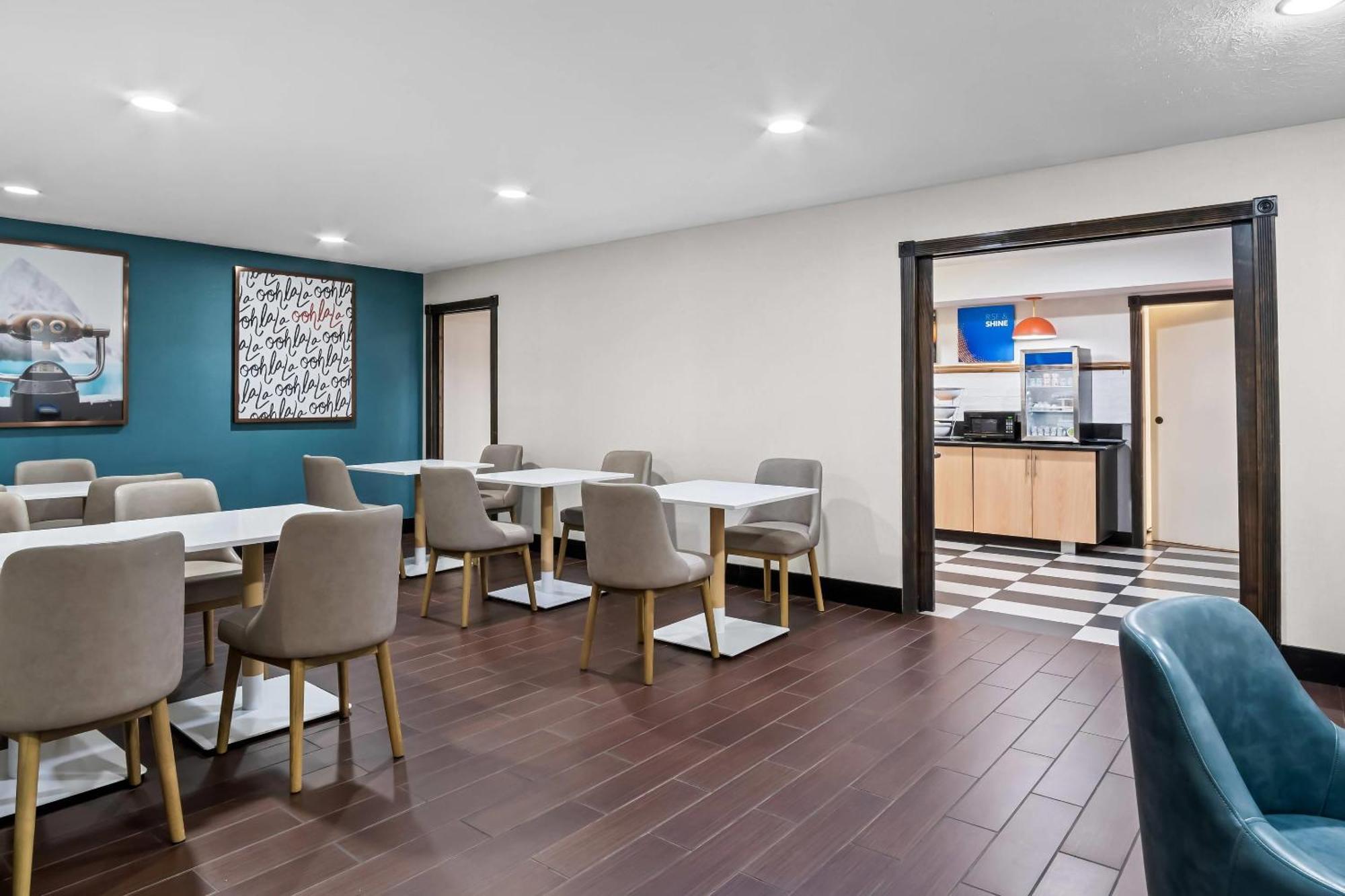 Comfort Inn Cadillac Ngoại thất bức ảnh