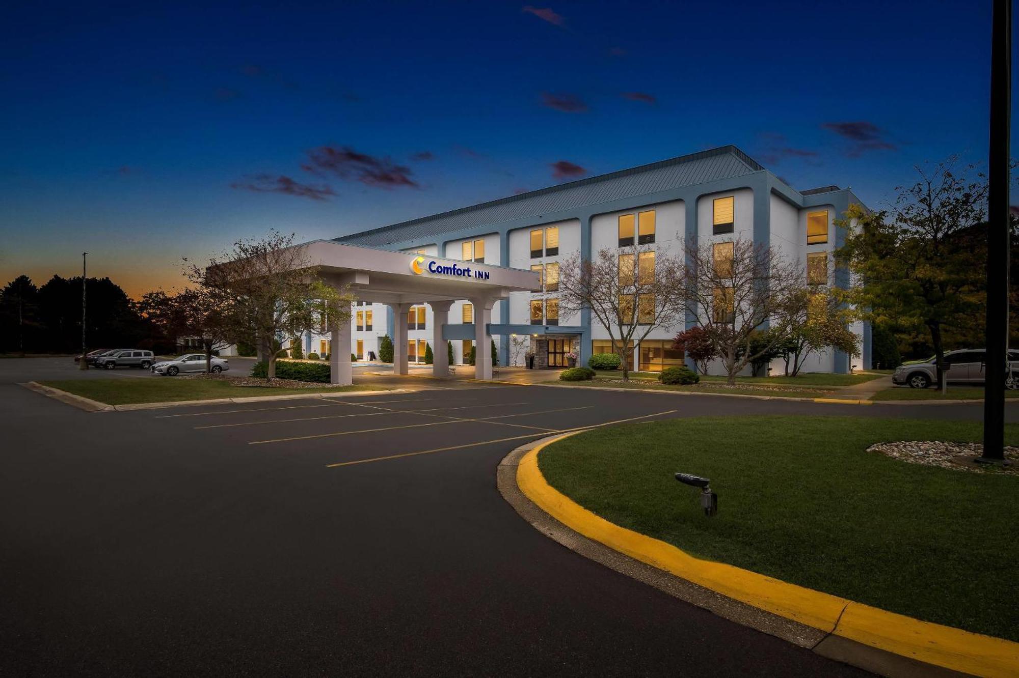 Comfort Inn Cadillac Ngoại thất bức ảnh