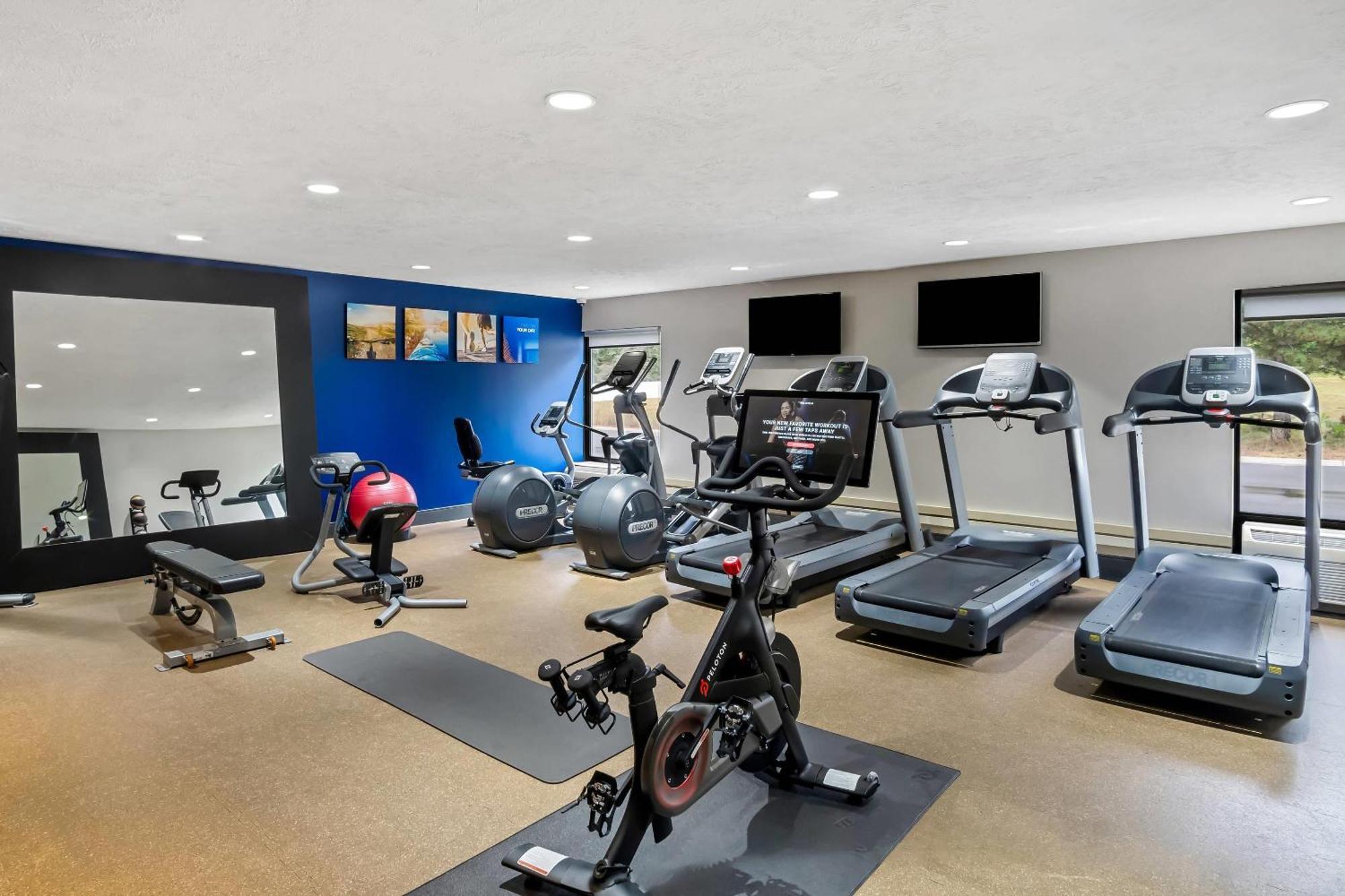 Comfort Inn Cadillac Ngoại thất bức ảnh