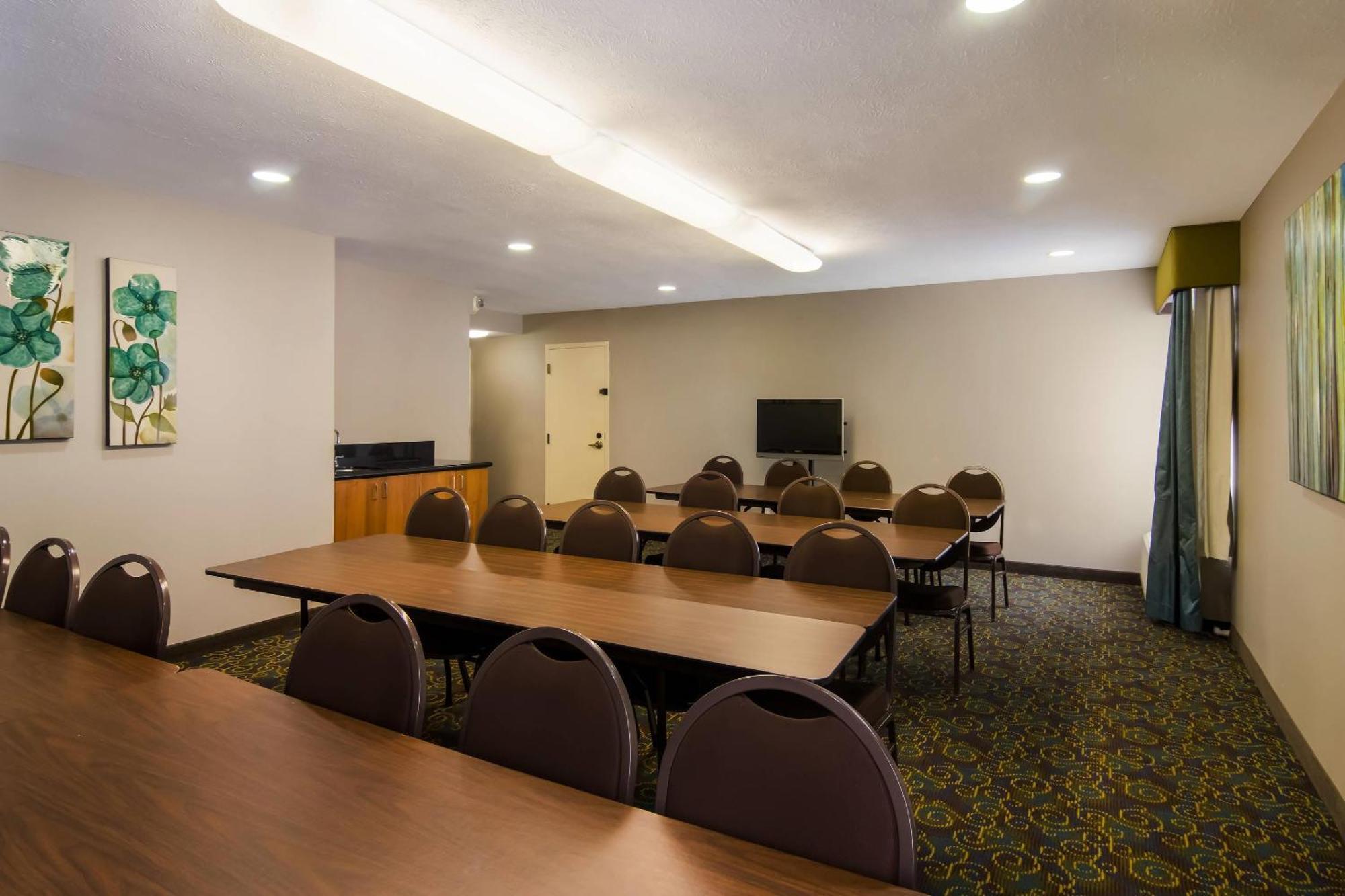 Comfort Inn Cadillac Ngoại thất bức ảnh