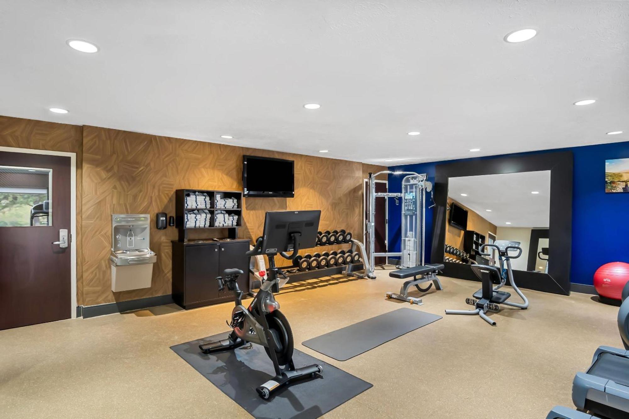 Comfort Inn Cadillac Ngoại thất bức ảnh