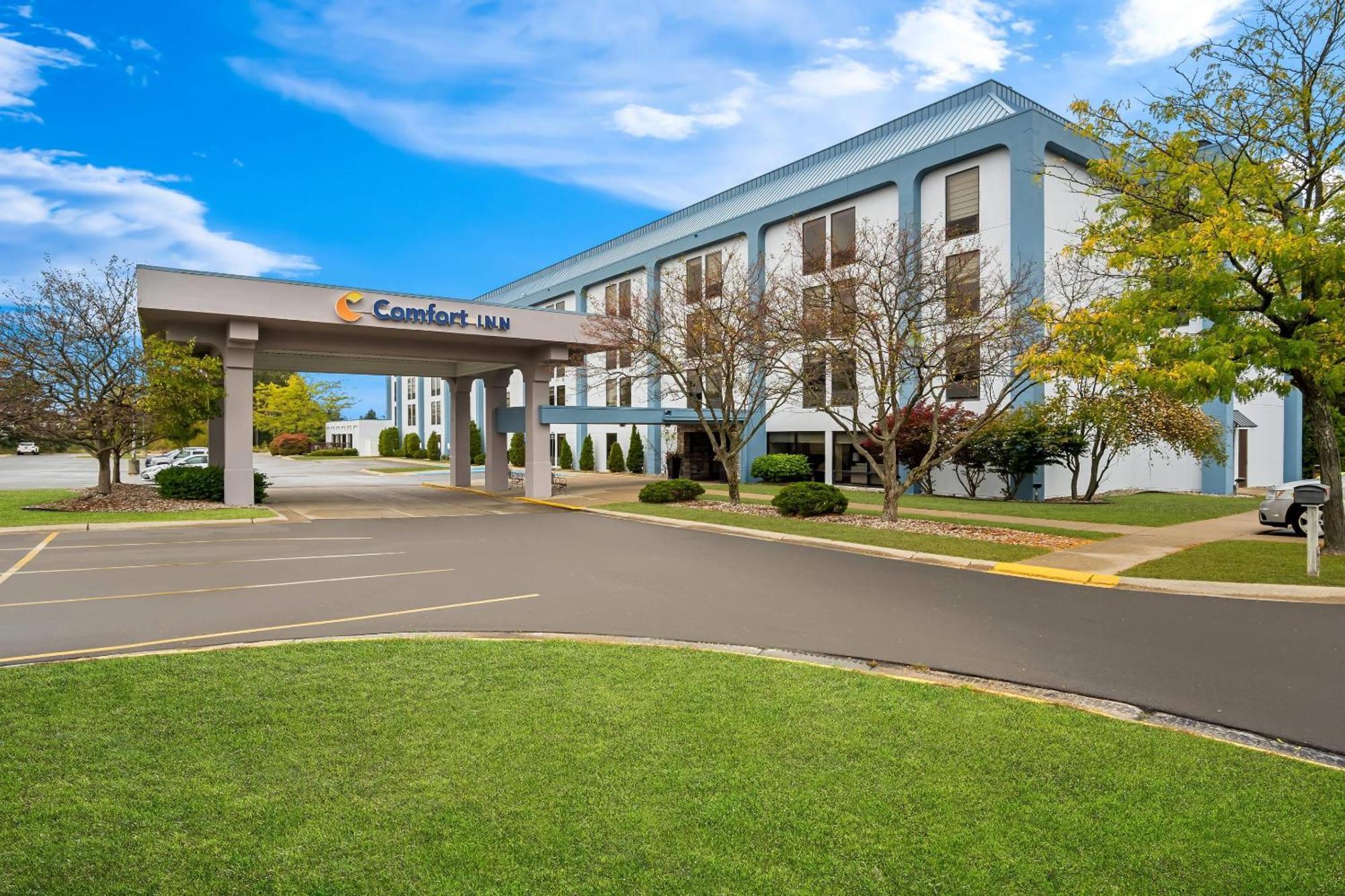 Comfort Inn Cadillac Ngoại thất bức ảnh