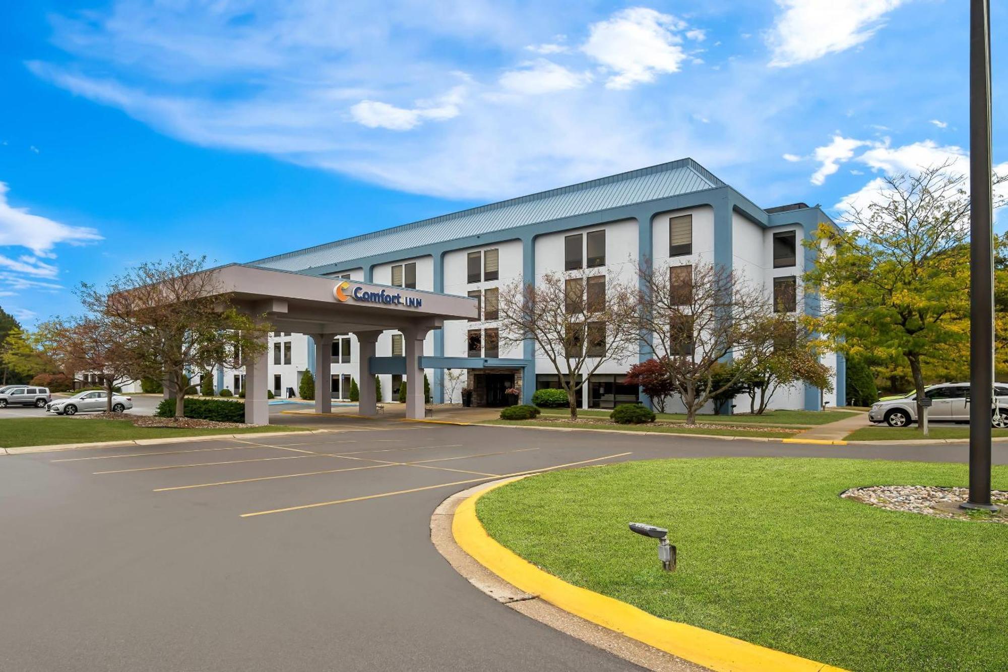 Comfort Inn Cadillac Ngoại thất bức ảnh